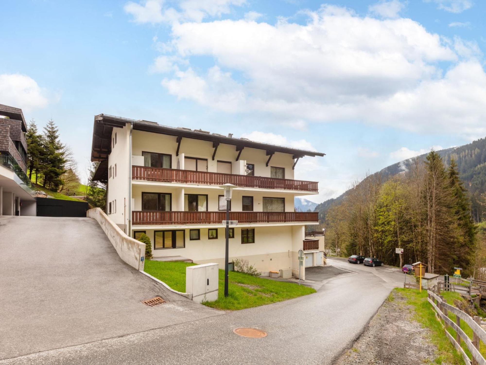 Apartment Holger By Interhome Zell am See Eksteriør bilde